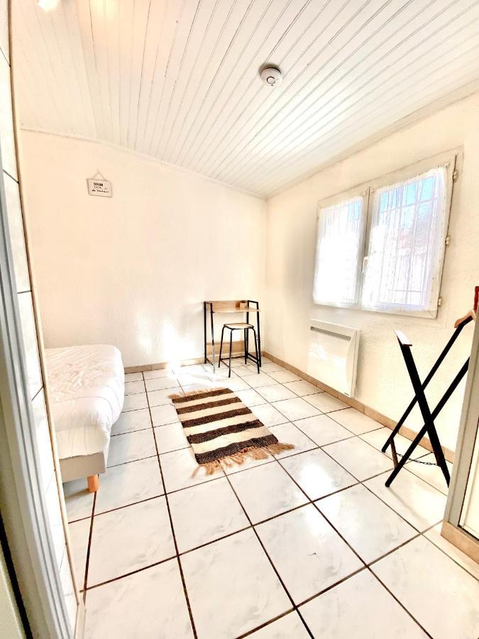 Drissia&Othman Essential Apartment การ์กาซอน ภายนอก รูปภาพ