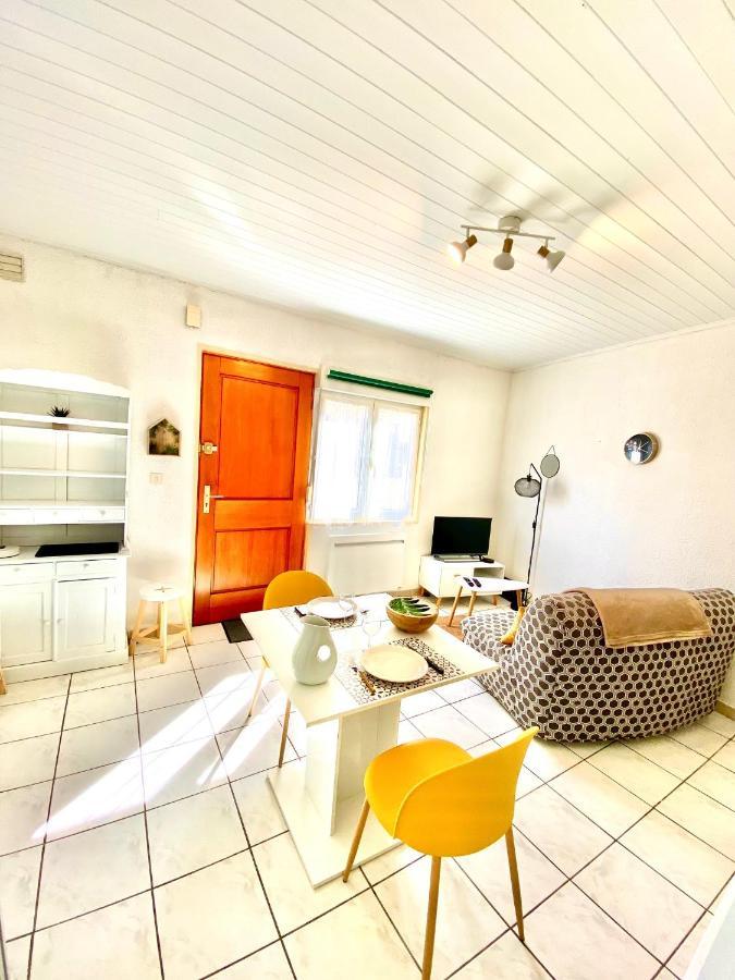 Drissia&Othman Essential Apartment การ์กาซอน ภายนอก รูปภาพ